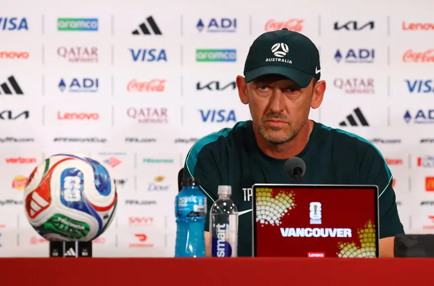 A Milli Takım'ın Dünya Kupası D Grubu ilk maçında karşılaşacağı Avustralya Milli Takımı'nın hocası Tony Popovic daha önce Türkiye'de çalışmıştı. 2017 yılında Karabükspor'u çalıştıran Popovic'ten maça saatler kala iddialı bir Türkiye açıklaması geldi.