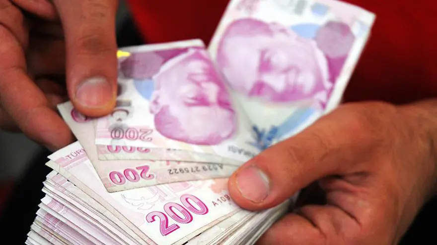 İLK TAKSİT EYLÜL AYINDA YATIRILACAK Bu Tebliğ kapsamında tecil edilen borçlar, ilk taksit Eylül 2026'dan başlamak üzere, aylık eşit taksitler halinde ödenecek.