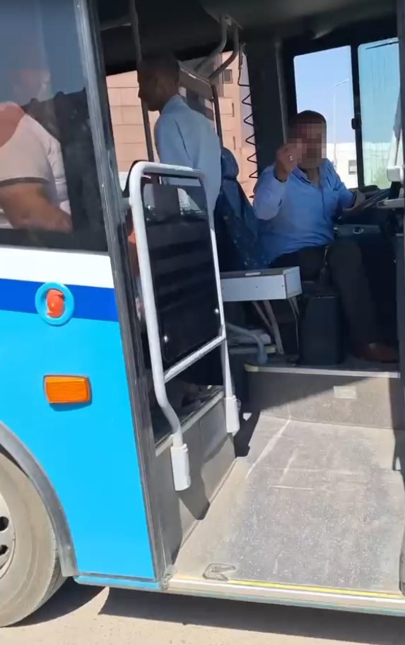 Engelli Salih'e otobüs şoföründen çirkin davranış!
