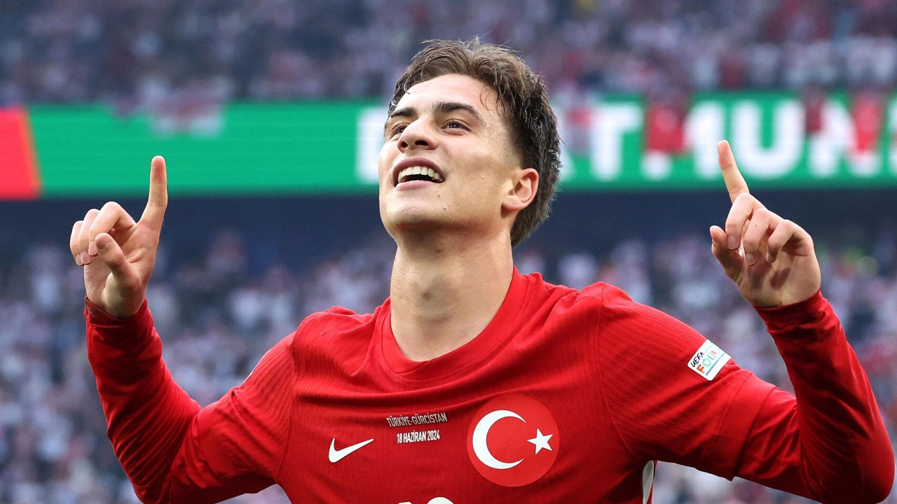 Dünya Kupası'nda onun gibisi çok az! Kenan Yıldız listeyi altüst etti!