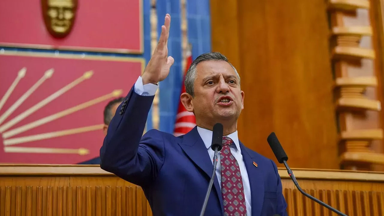 Özgür Özel'den grup toplantısı kararı!
