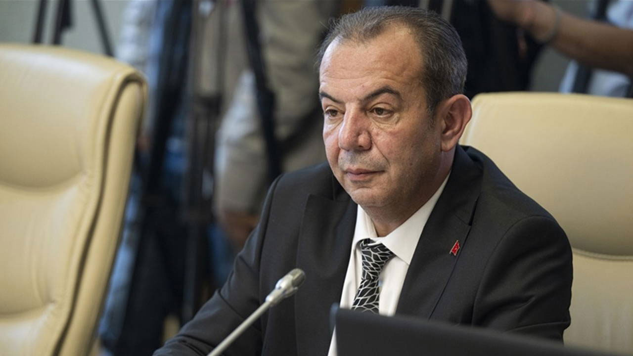 Tanju Özcan CHP'den istifa etti