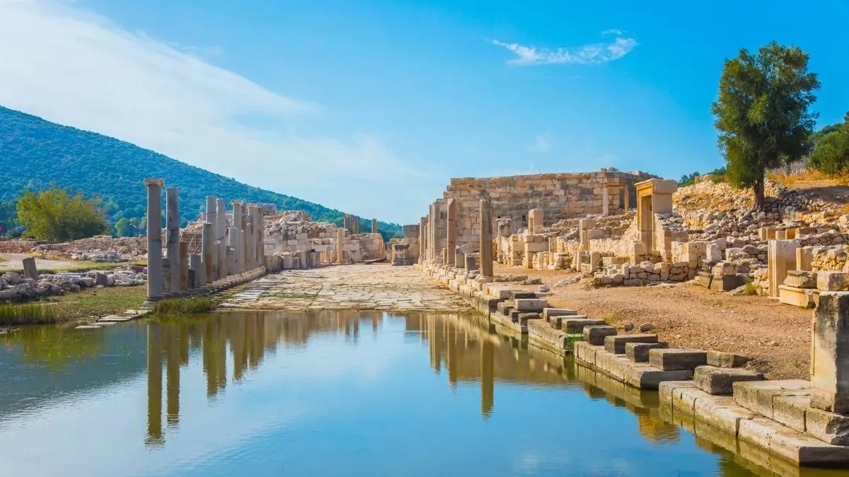Dünya bu 25 yeri konuşuyor: Yabancı turistlerin Türkiye'de akın ettiği rotalar belli oldu!