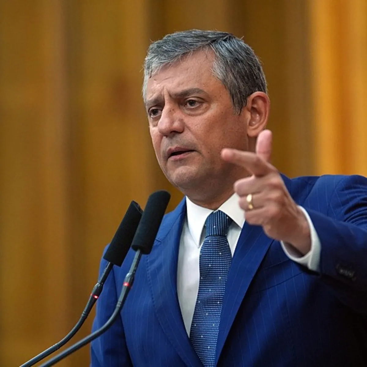 Özgür Özel: Millet umudunu yeni partide arıyor!