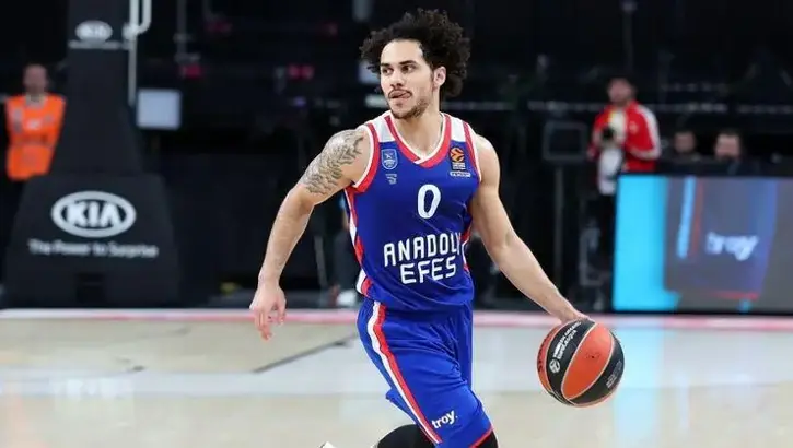 Fenerbahçe transferi açıkladı!