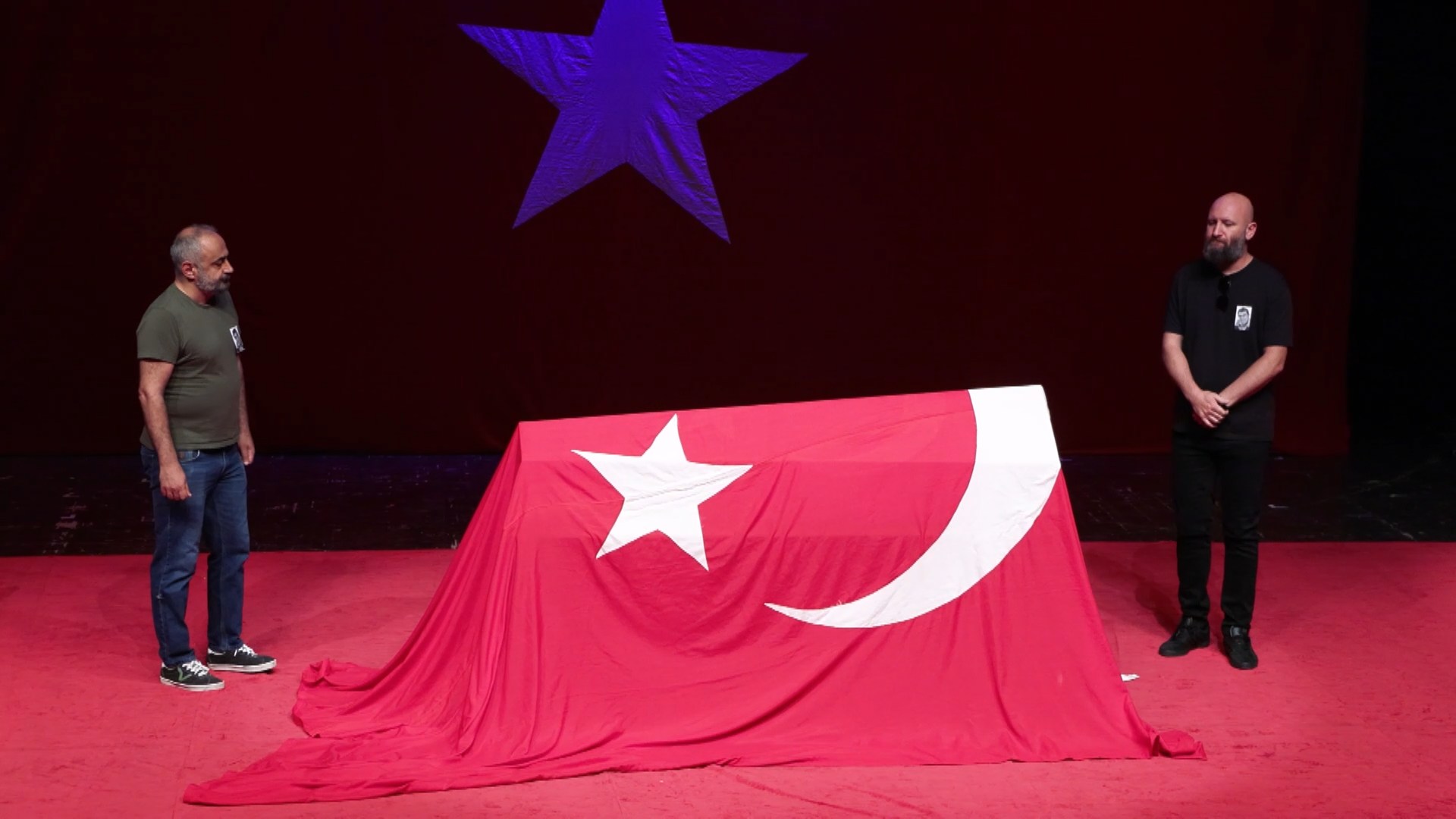 Usta oyuncuya hüzünlü veda!