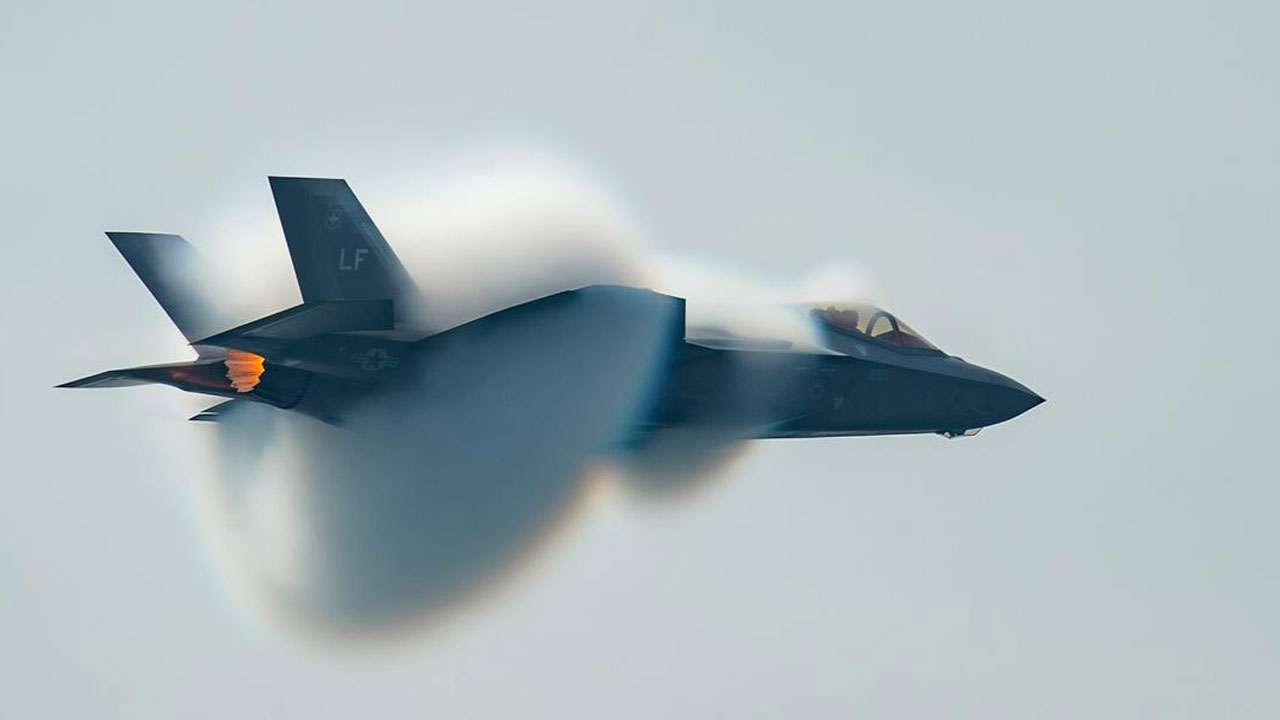 F-35 savaş uçağında son durum: F-35'in özellikleri neler, fiyatı ne kadar? Türkiye'ye verilecek mi?