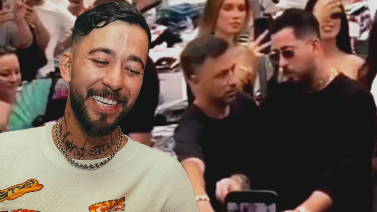 Köyündeki konseri viral olmuştu! Mahmut Orhan bu kez semt pazarında sahne aldı